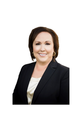 Portrait of Cindy Stevens, Realtor.